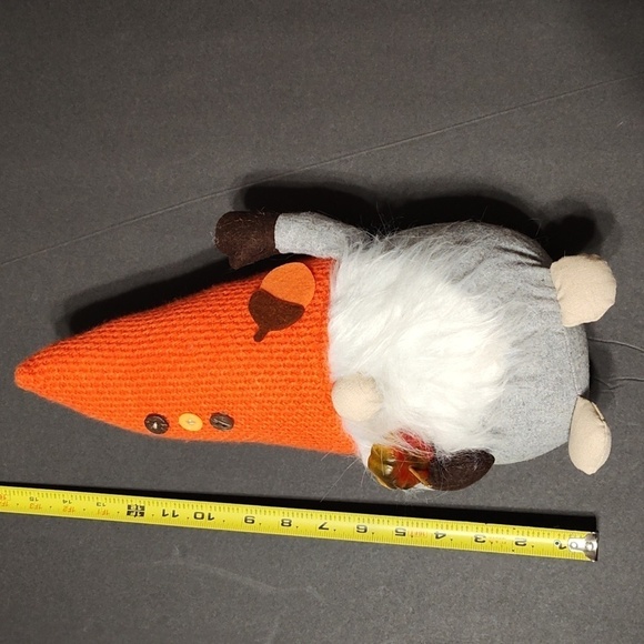 Fall Gnome - Picture 5 of 5